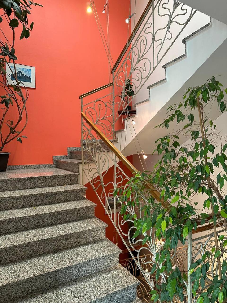 Pension Erlaa Vienna Exterior photo